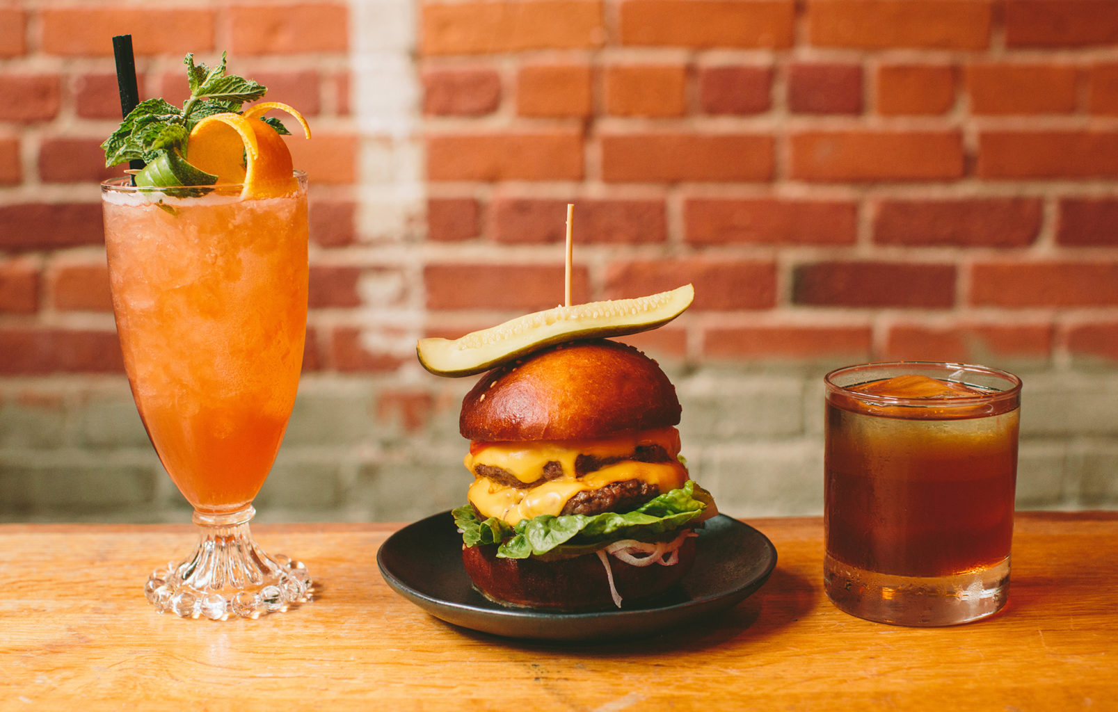 burgers-boilermakers-at-drink-boston-the-food-lens